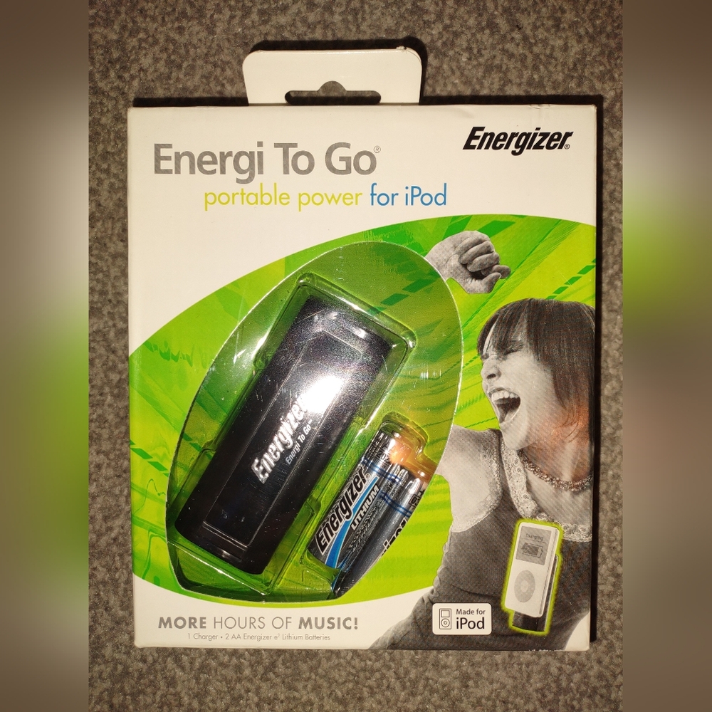 Energizer Energi To Go Portable Power for iPod /2 Ultimate Lithium AA Batteries